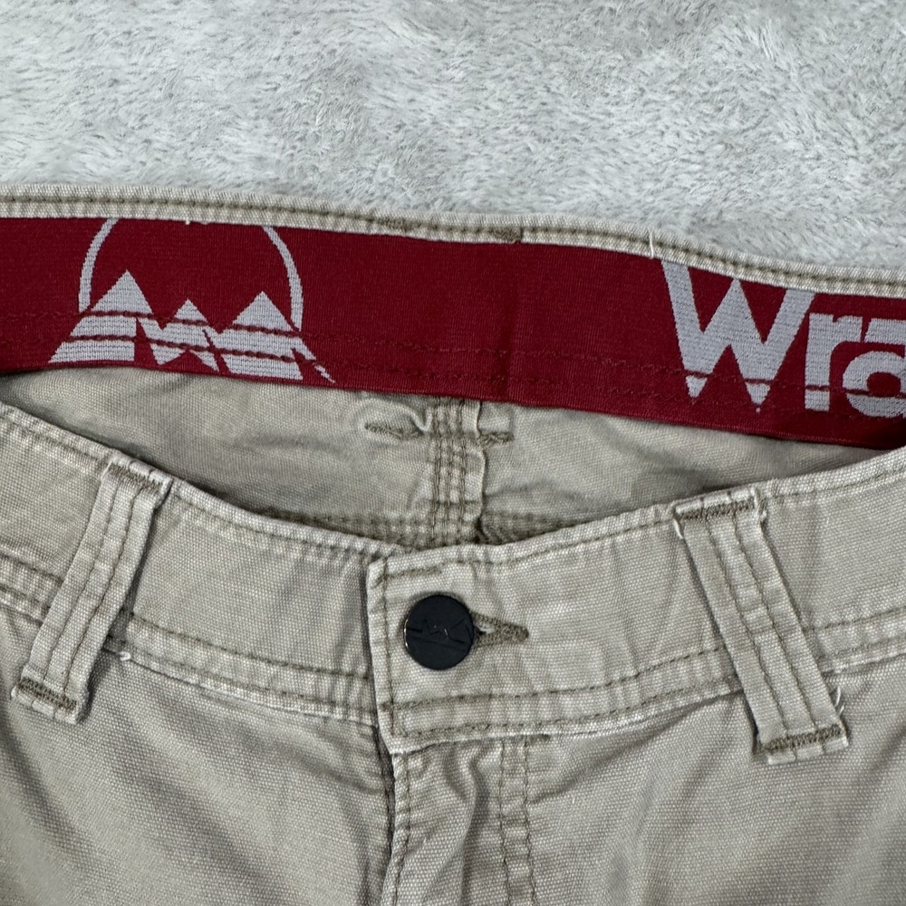 Wrangler Pants Mens 30x32 ATG All Terrain Gear Beige Canvas Utility Gusset Trail - Picture 4 of 16